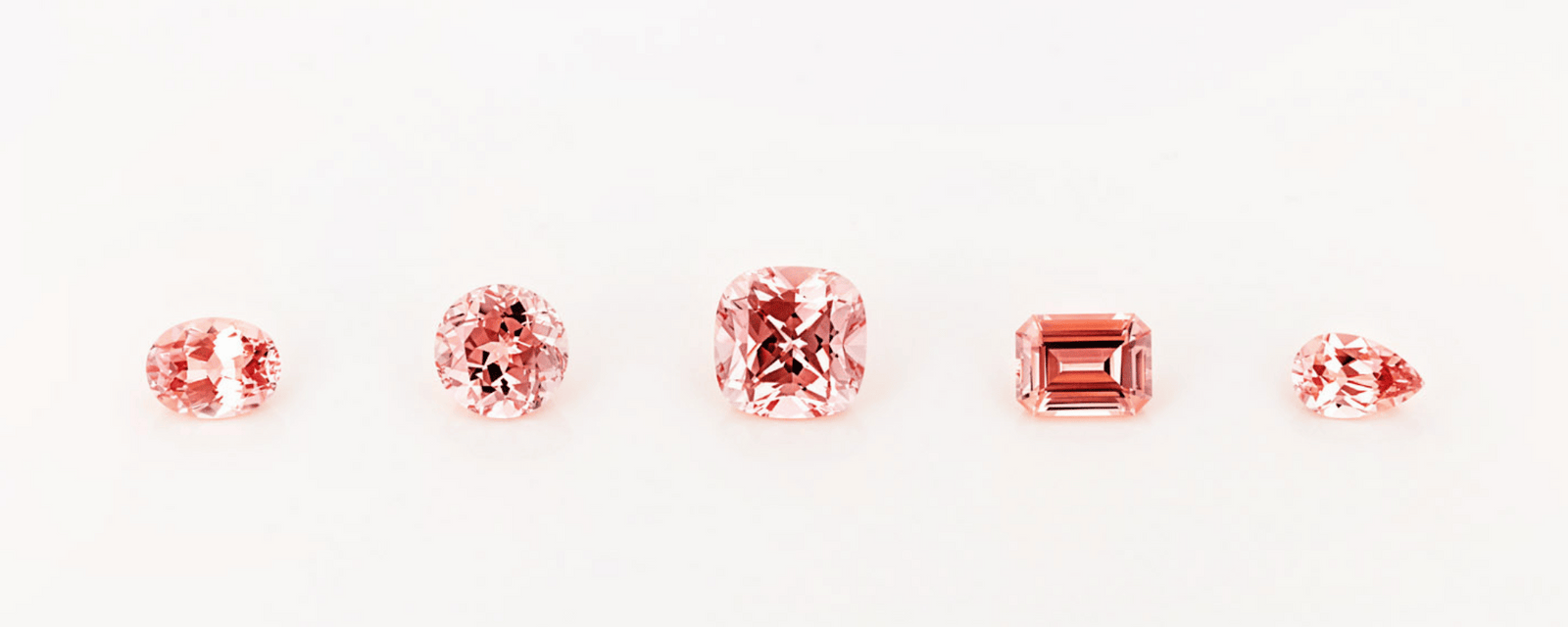 Exploring the Science Behind Why Diamonds Sparkle