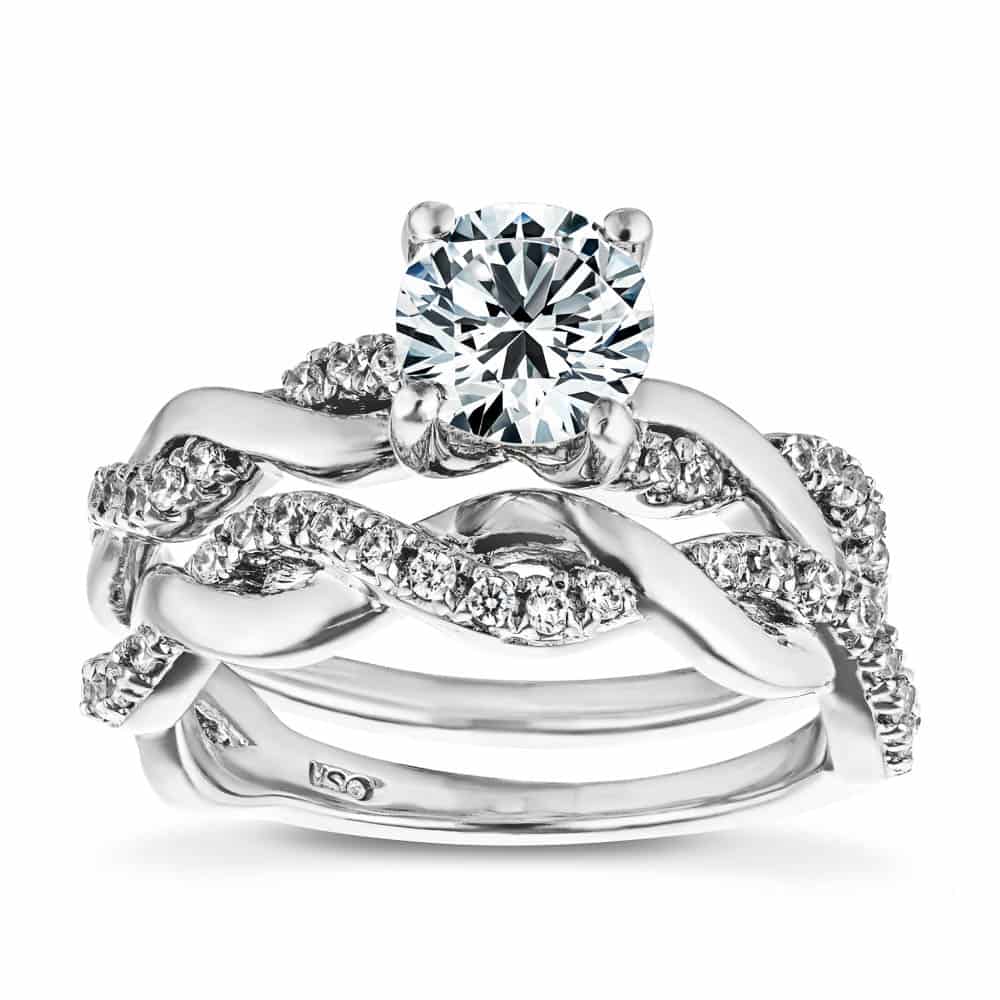 Round Cut Engagement Ring and Wedding Band Set