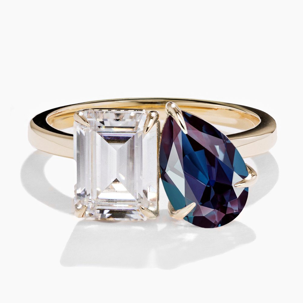 Fleur Toi Et Moi Emerald & Pear Gemstone Ring