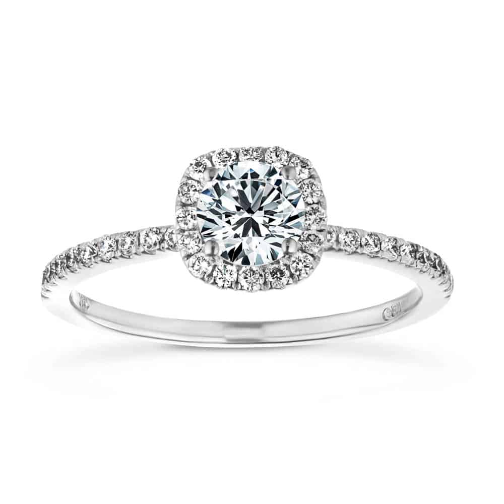 Mia: 2.82 ct lab grown two-tone oval engagement ring
